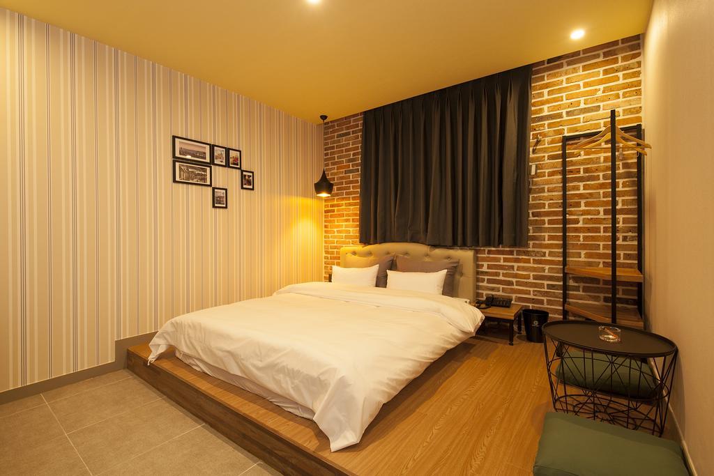 Hotel Gray Changwon Exterior photo