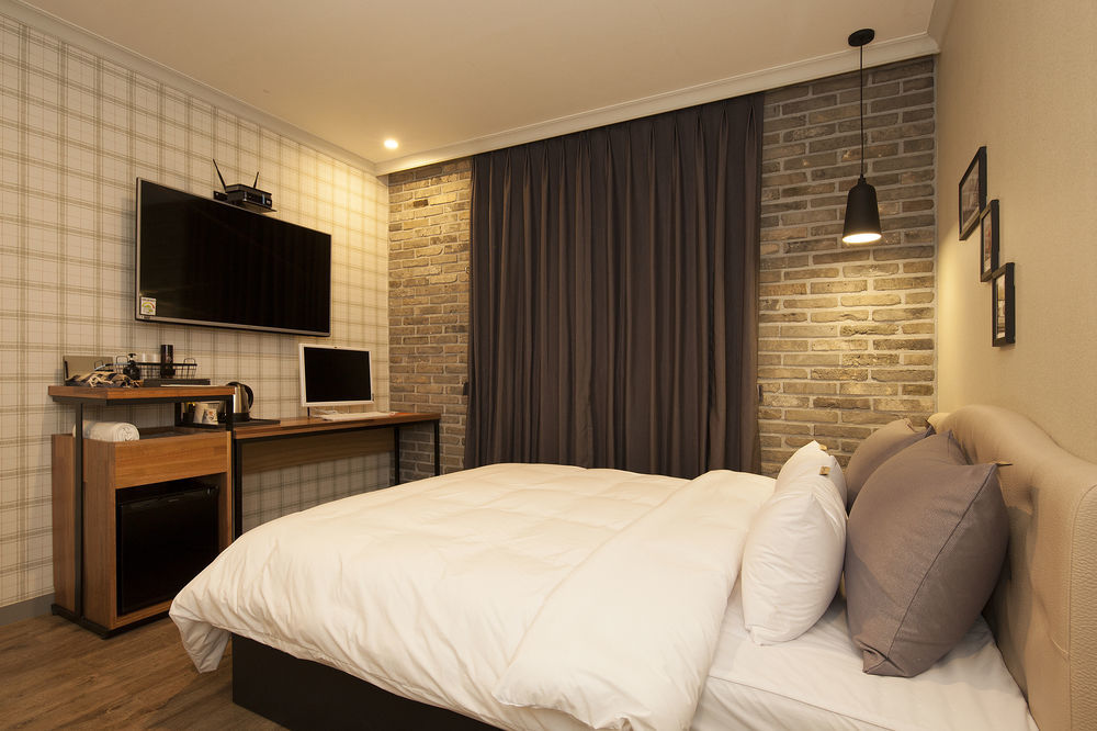 Hotel Gray Changwon Exterior photo
